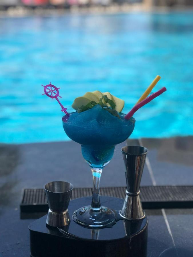 Neopol Hotel Kusadası Exteriér fotografie